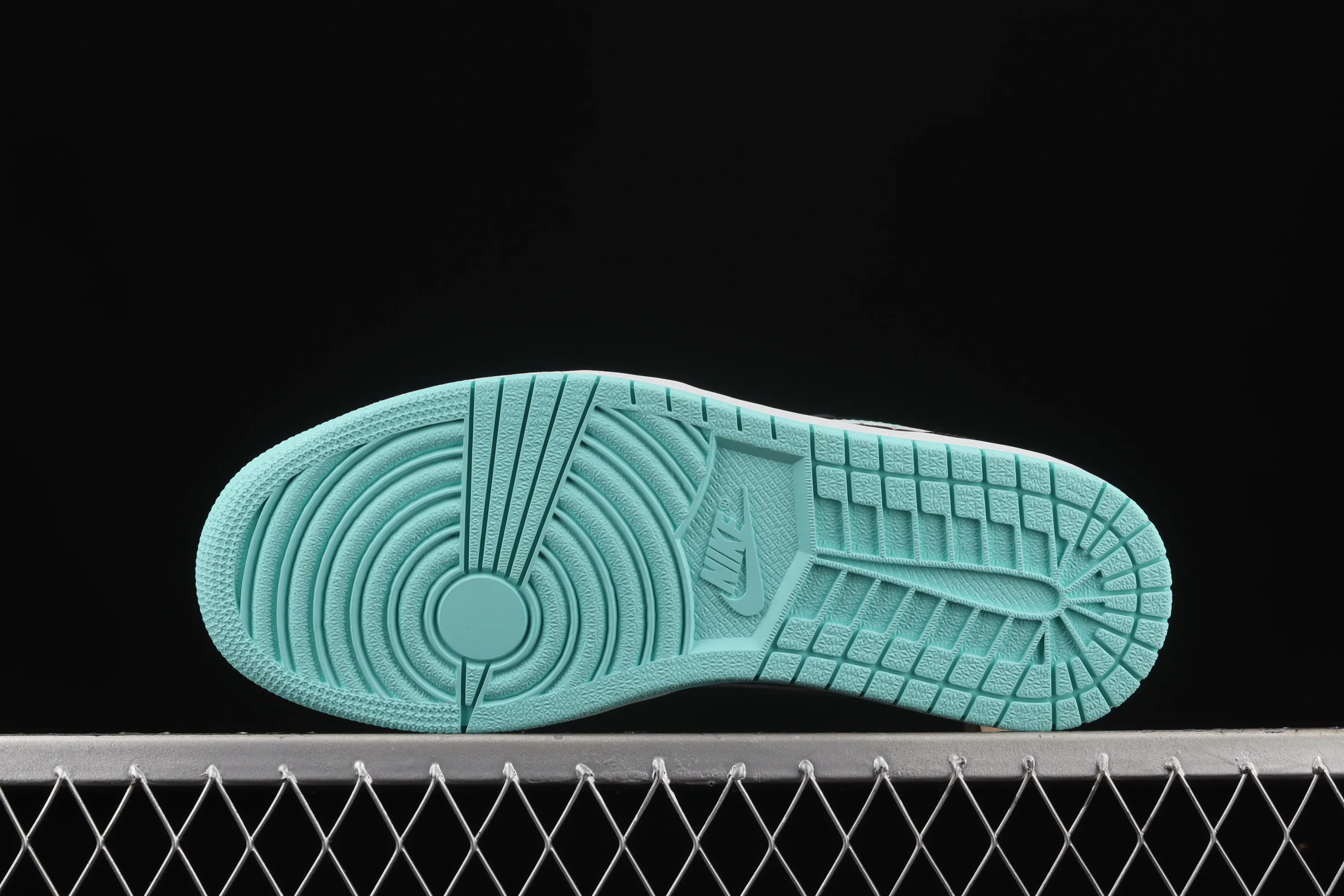All categories Air Jordan Jordan series basketball shoes Air Jordan 1 Low G version pure original Air Jordan 1 Low AJ1 Joe 1 low-top cultural and leisure sports sneakers CK3022-301